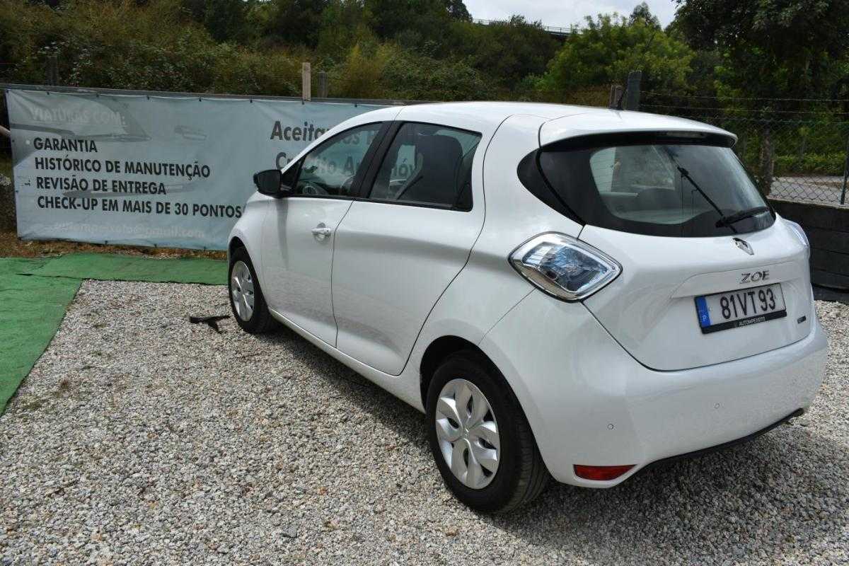 renault-zoe-2018-eletrico-0cc