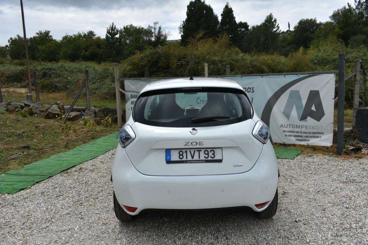 renault-zoe-2018-eletrico-0cc