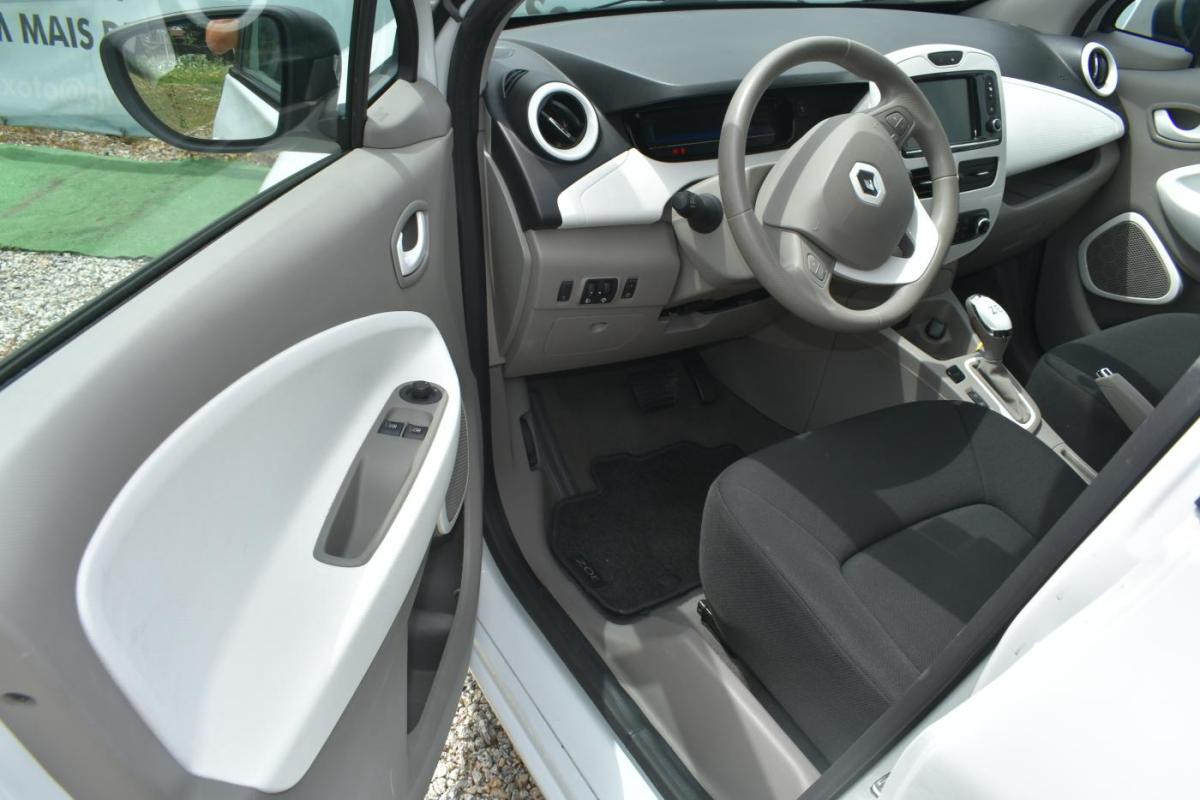 renault-zoe-2018-eletrico-0cc
