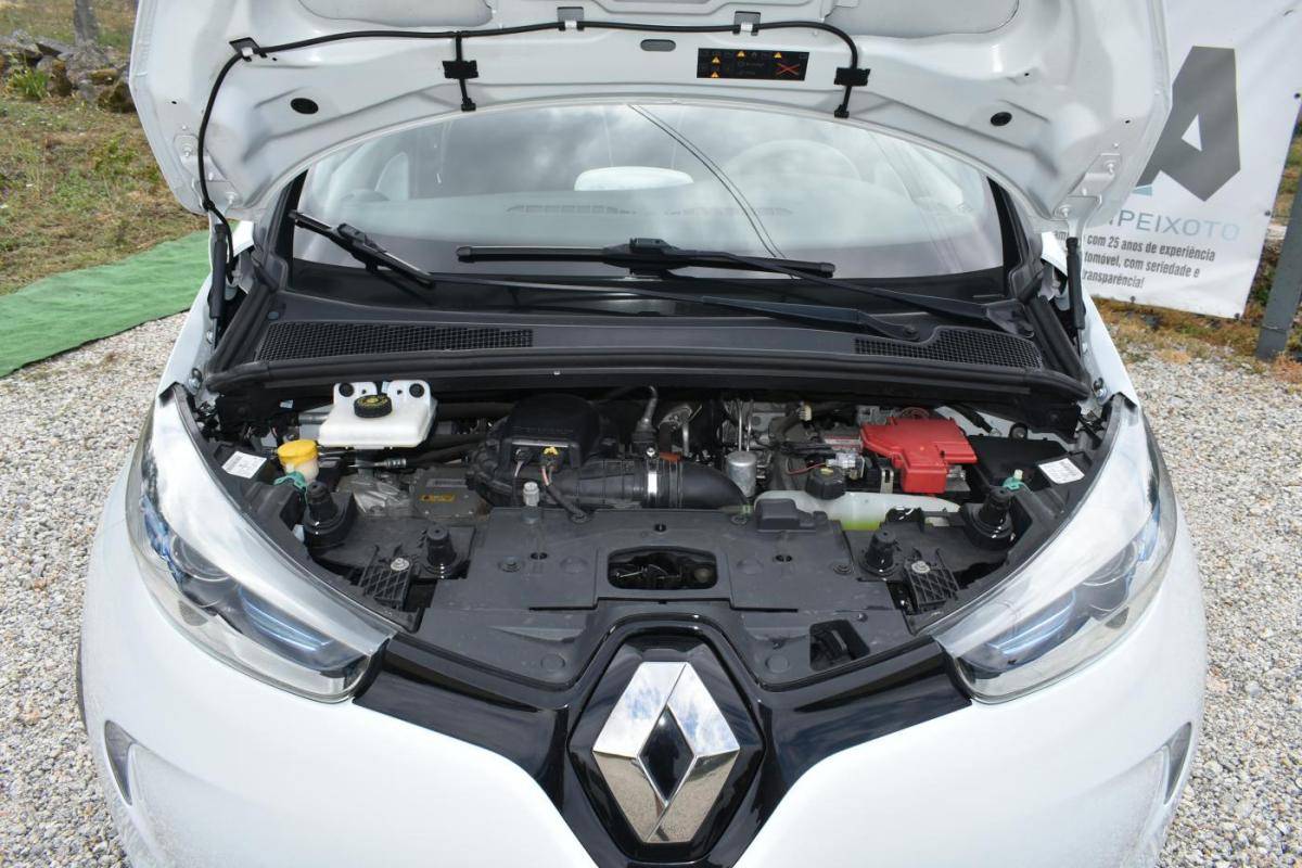 renault-zoe-2018-eletrico-0cc