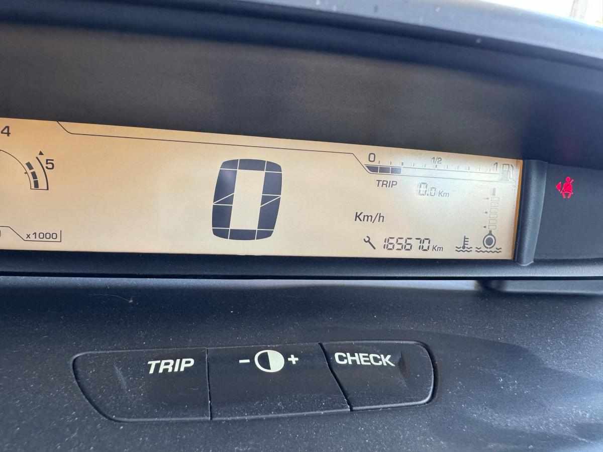 citroen-c4-1-6-hdif-2009-diesel-1560cc