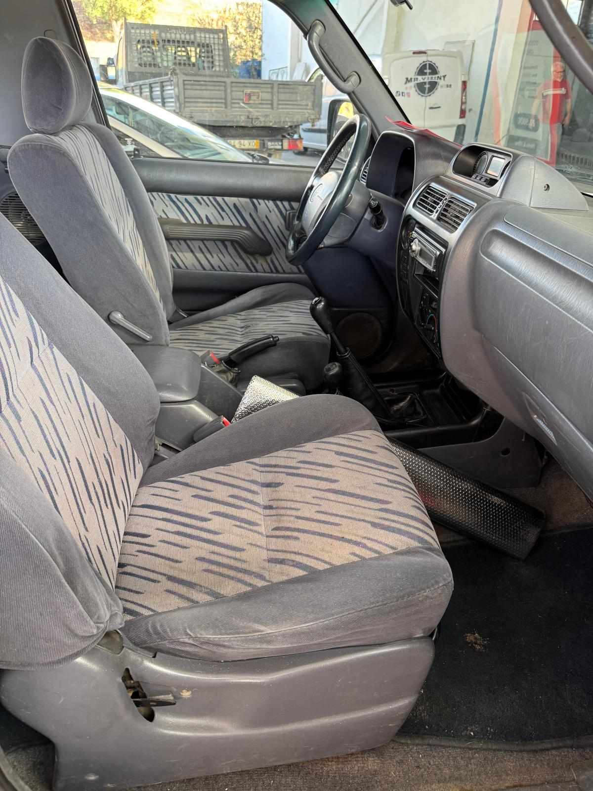toyota-land-cruiser-4-2-v6-4wd-1997-diesel-4164cc