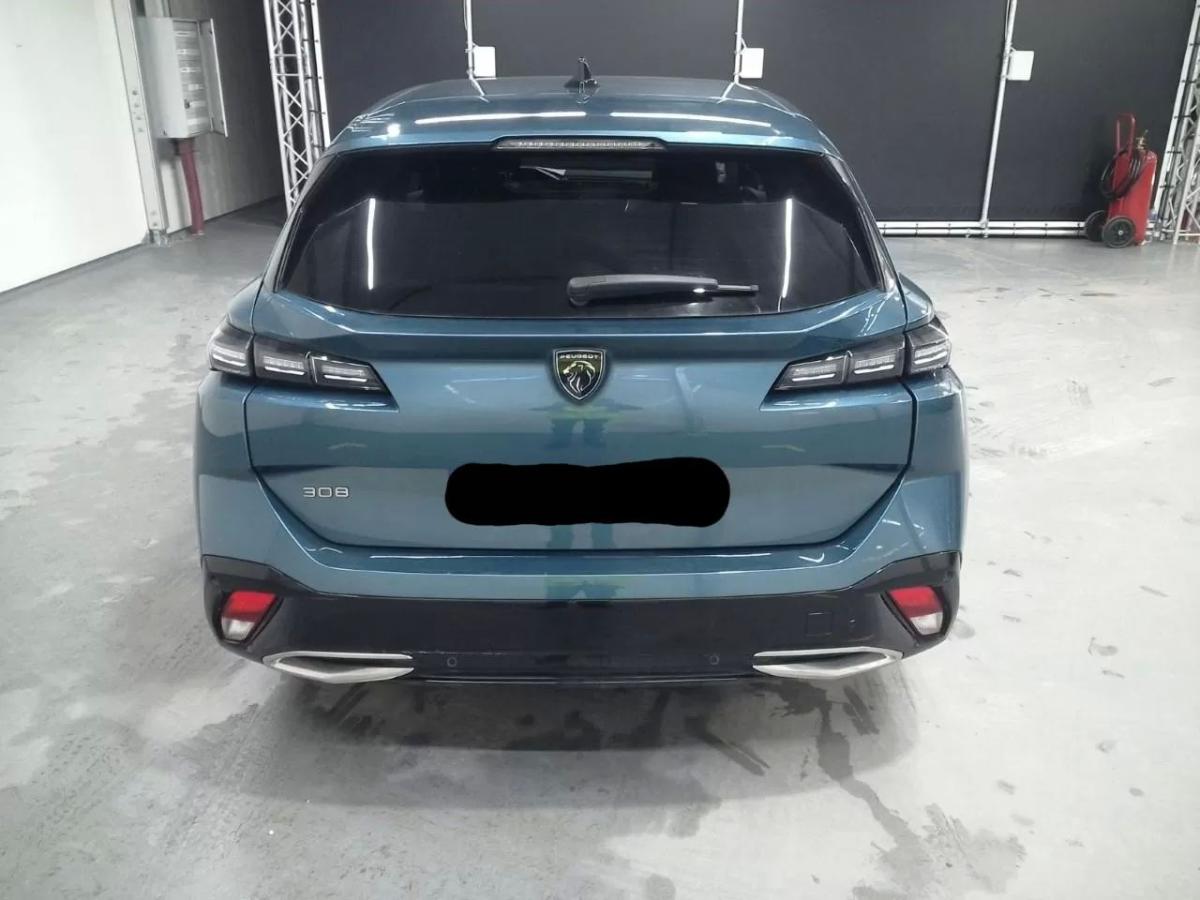 peugeot-308-sw-2022-diesel-1499cc