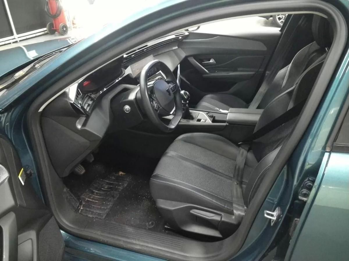 peugeot-308-sw-2022-diesel-1499cc