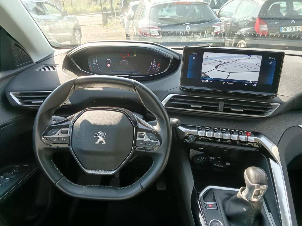 peugeot-5008-2021-diesel-1499cc