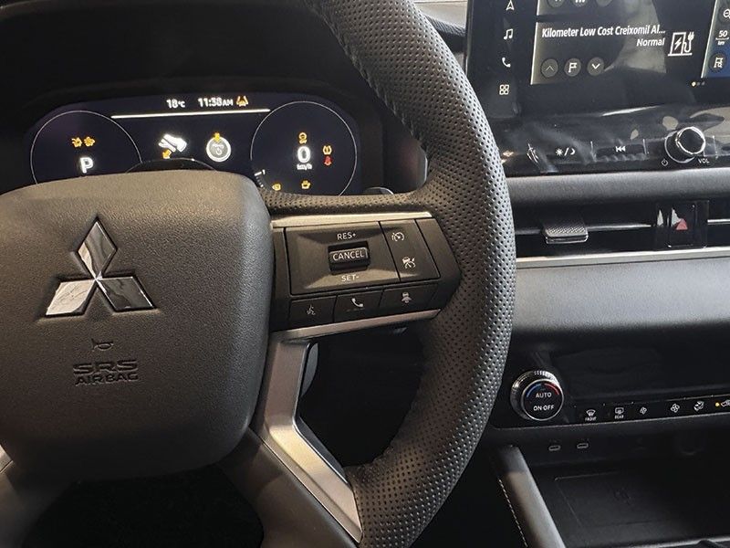 mitsubishi-outlander-2025-hibrido-a-gasolina-2360cc