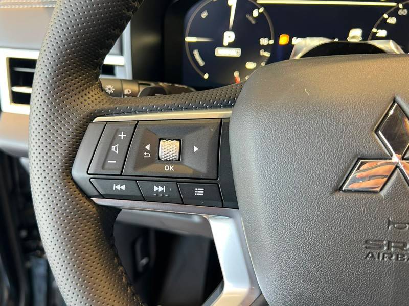 mitsubishi-outlander-2026-hibrido-a-gasolina-2360cc