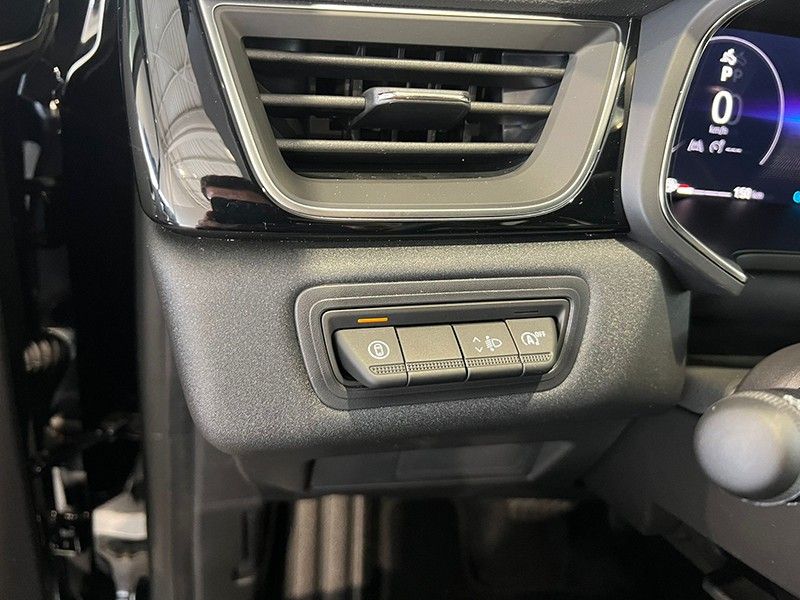 mitsubishi-grandis-2025-gasolina-1332cc