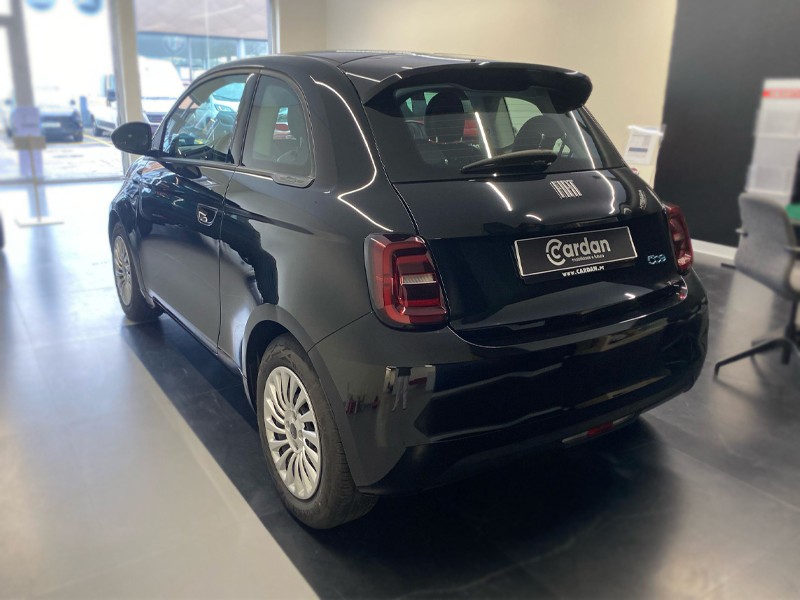 fiat-500-2024-eletrico-500cc