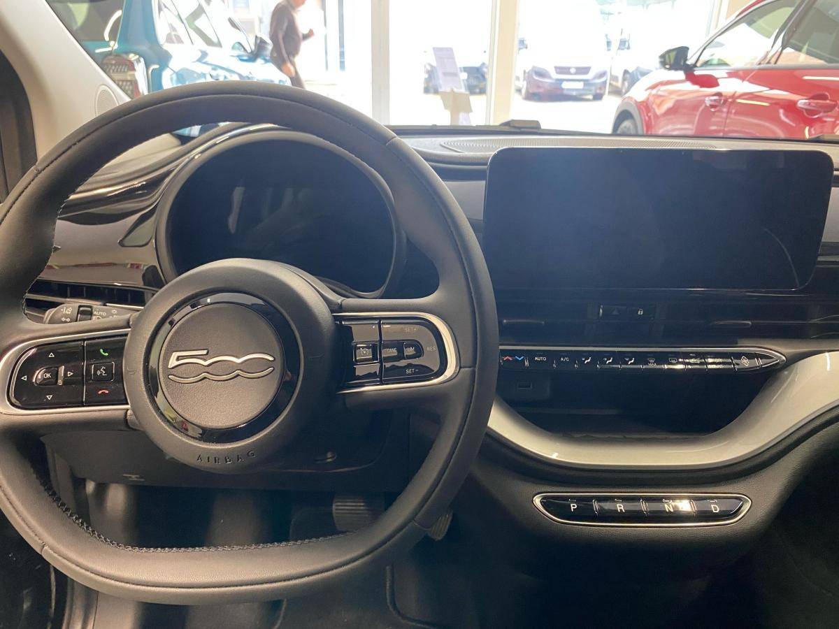 fiat-500-2024-eletrico-500cc
