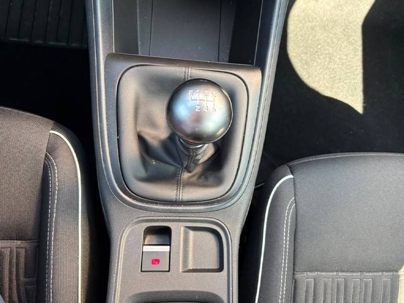 fiat-600-2026-gasolina-1199cc