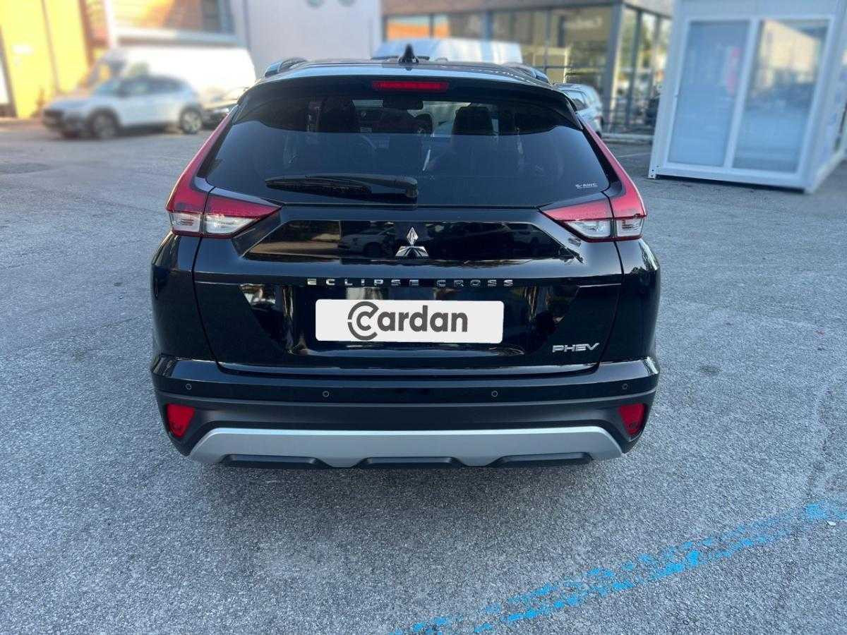 mitsubishi-eclipse-cross-2025-hibrido-a-gasolina-2360cc