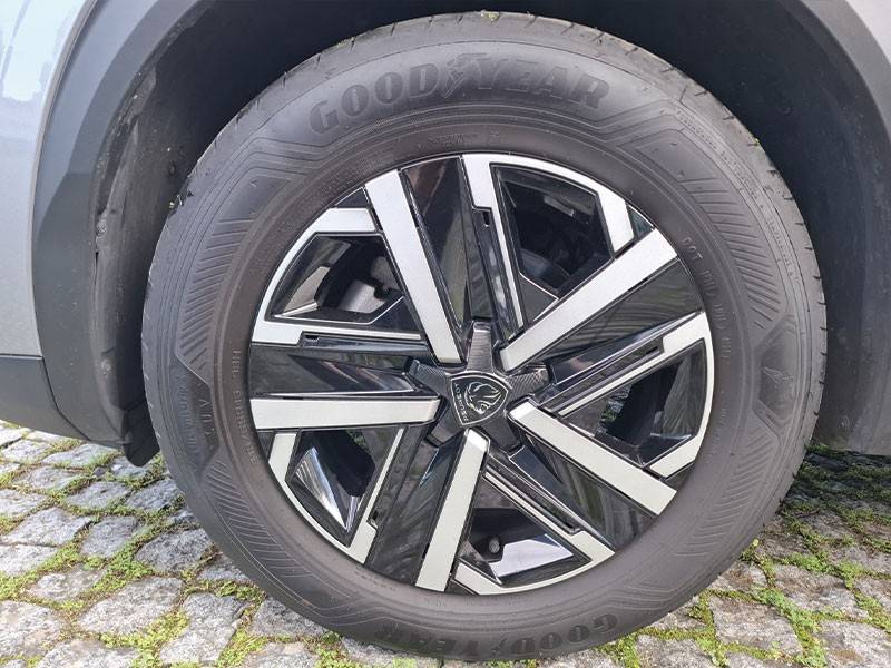 peugeot-2008-2025-gasolina-1199cc