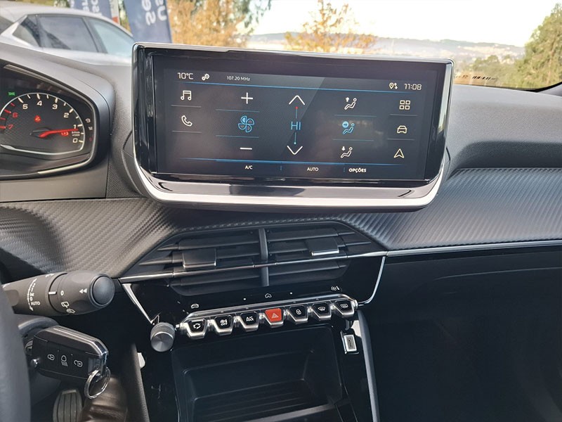 peugeot-2008-2025-gasolina-1199cc