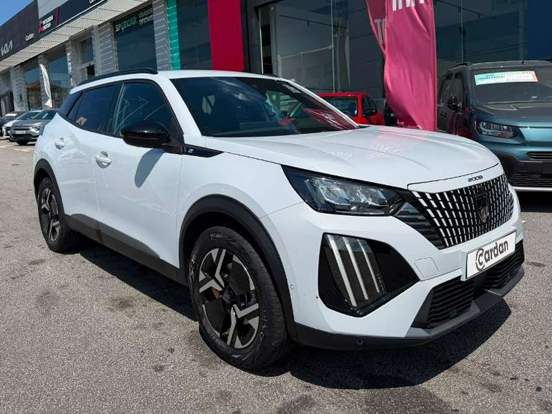 peugeot-2008-2024-eletrico-500cc