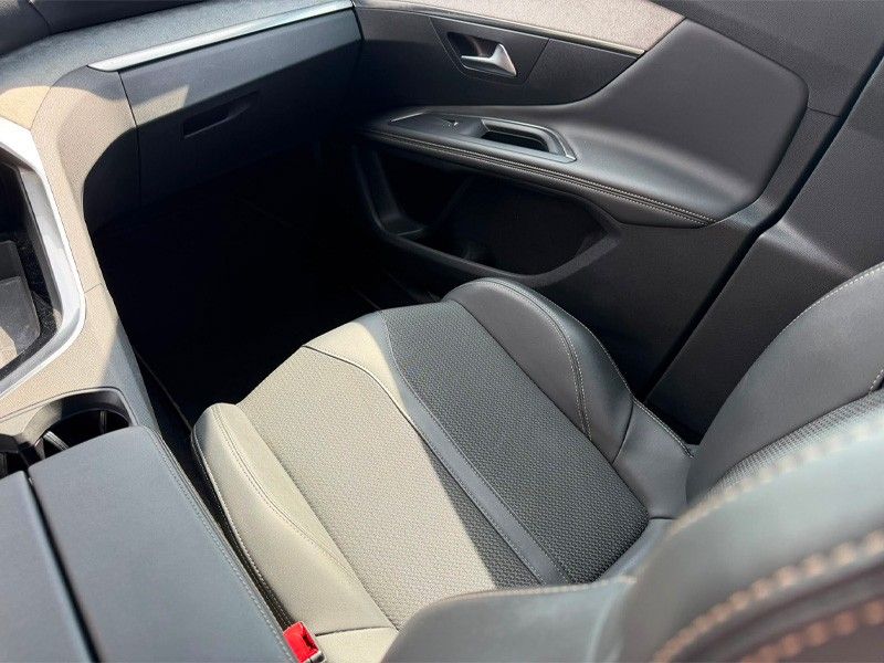 peugeot-3008-2023-hibrido-a-gasolina-1598cc