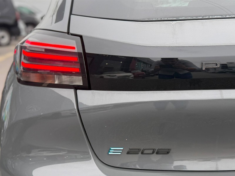 peugeot-208-2024-eletrico-0cc