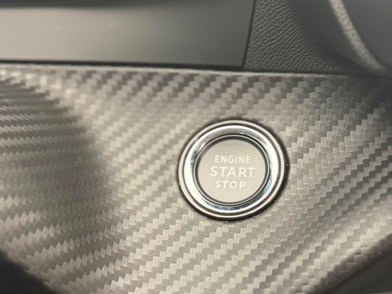 peugeot-208-2024-eletrico-0cc