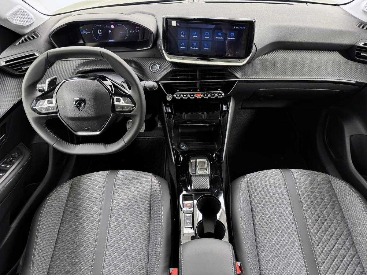 peugeot-208-2025-gasolina-1199cc