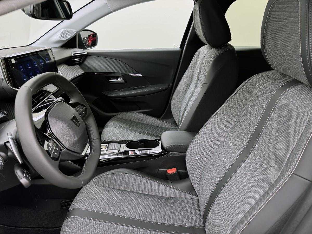 peugeot-208-2025-gasolina-1199cc