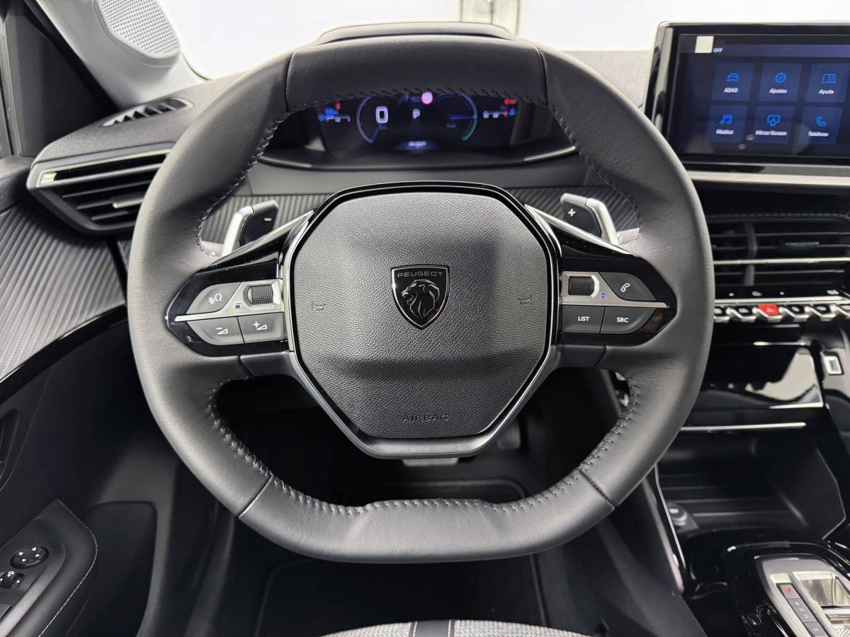 peugeot-208-2025-gasolina-1199cc