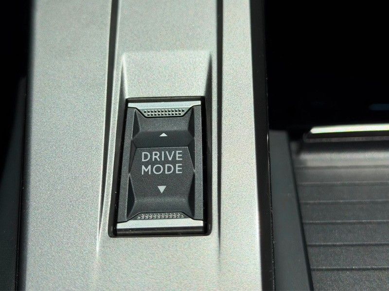 peugeot-308-2024-hibrido-a-gasolina-1598cc
