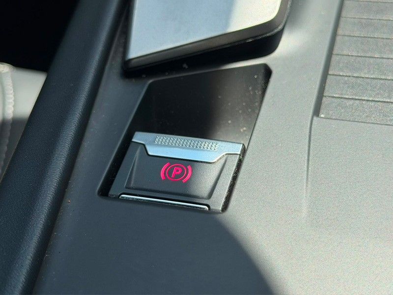 peugeot-308-2024-hibrido-a-gasolina-1598cc