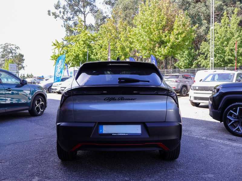 alfa-romeo-junior-2026-eletrico-500cc