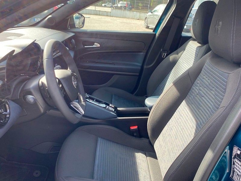 alfa-romeo-junior-2024-hibrido-a-gasolina-1199cc