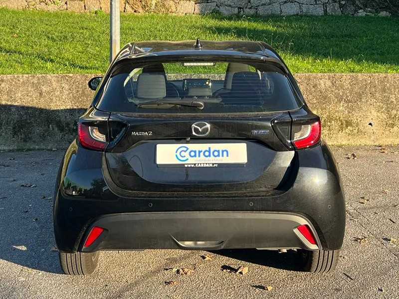 mazda-2-2025-hibrido-a-gasolina-1490cc