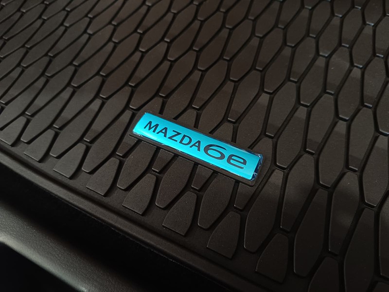 mazda-6e-2025-eletrico-500cc