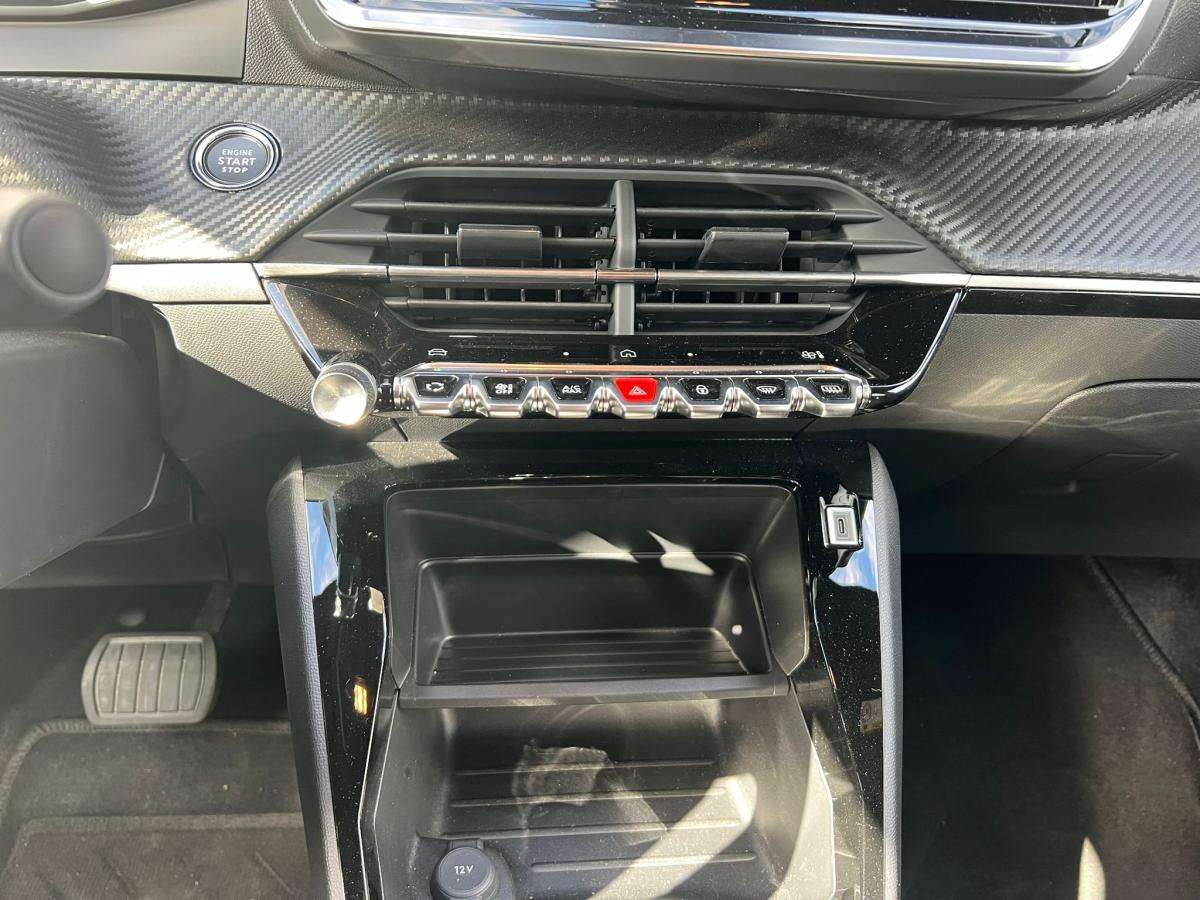 peugeot-2008-2025-eletrico-500cc
