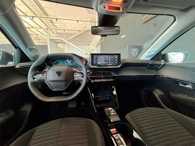 peugeot-208-2026-eletrico-500cc