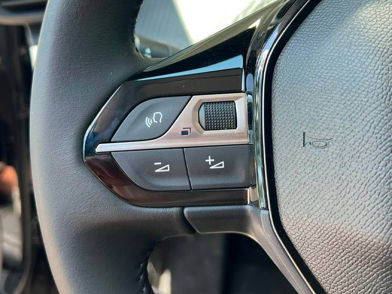peugeot-208-2026-gasolina-1199cc