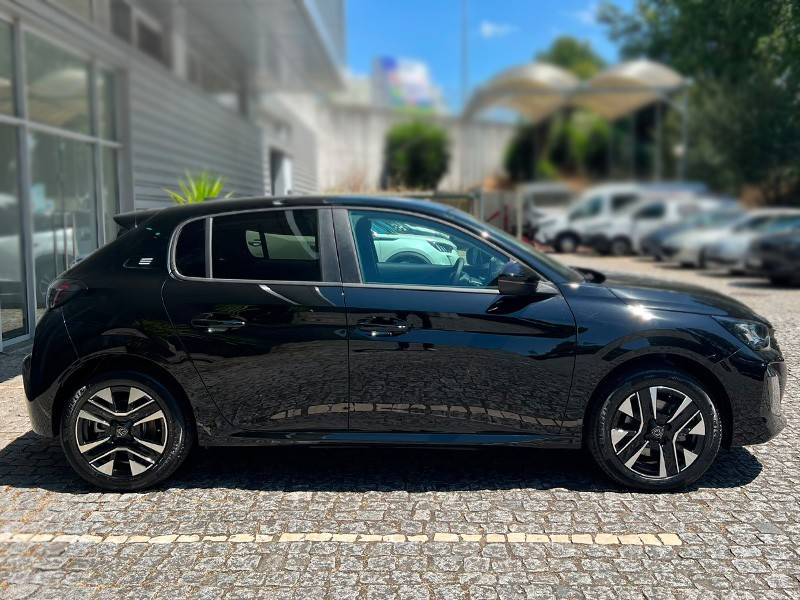 peugeot-208-2026-eletrico-500cc