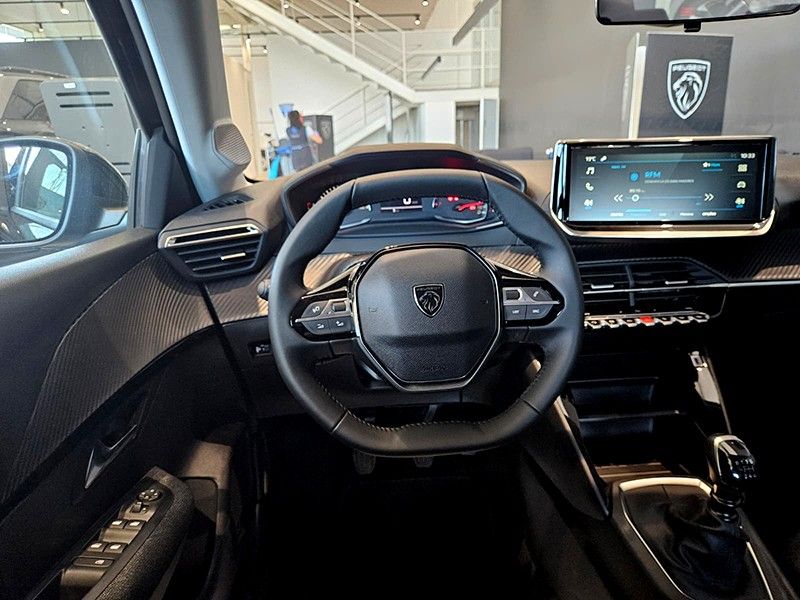 peugeot-208-2026-gasolina-1199cc