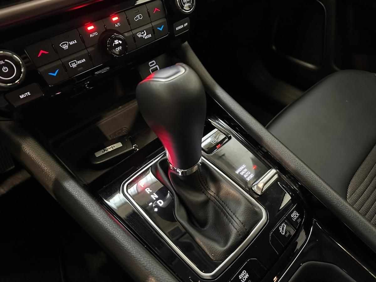 jeep-compass-2023-hibrido-a-gasolina-1332cc