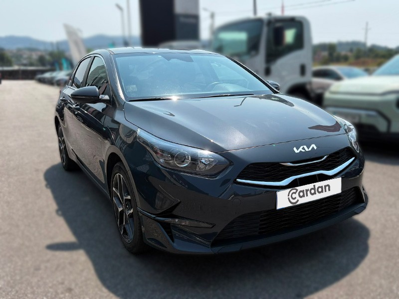 kia-ceed-2025-gasolina-998cc