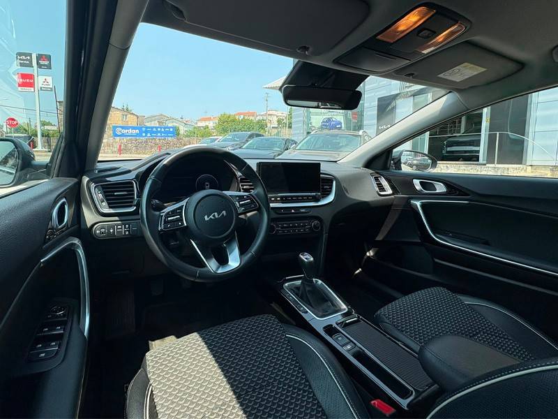 kia-ceed-2025-gasolina-998cc