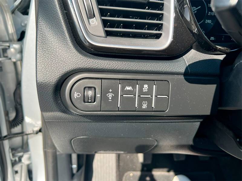 kia-ceed-2025-gasolina-998cc