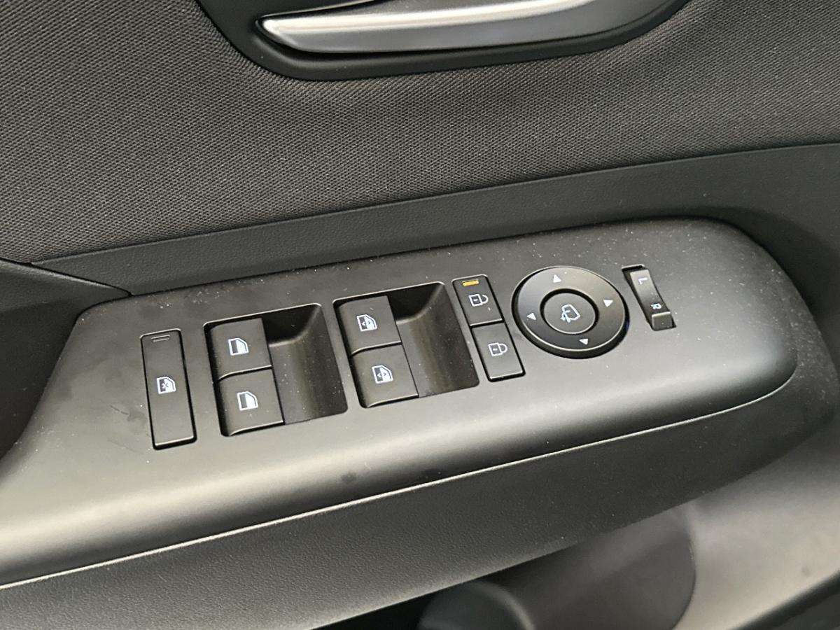 hyundai-kauai-2026-hibrido-a-gasolina-1580cc