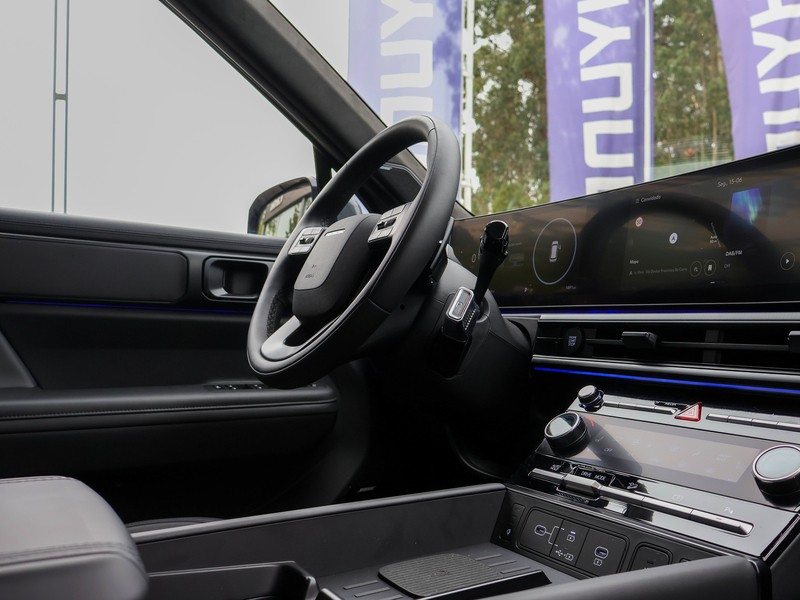 hyundai-santa-fe-2025-hibrido-a-gasolina-1598cc