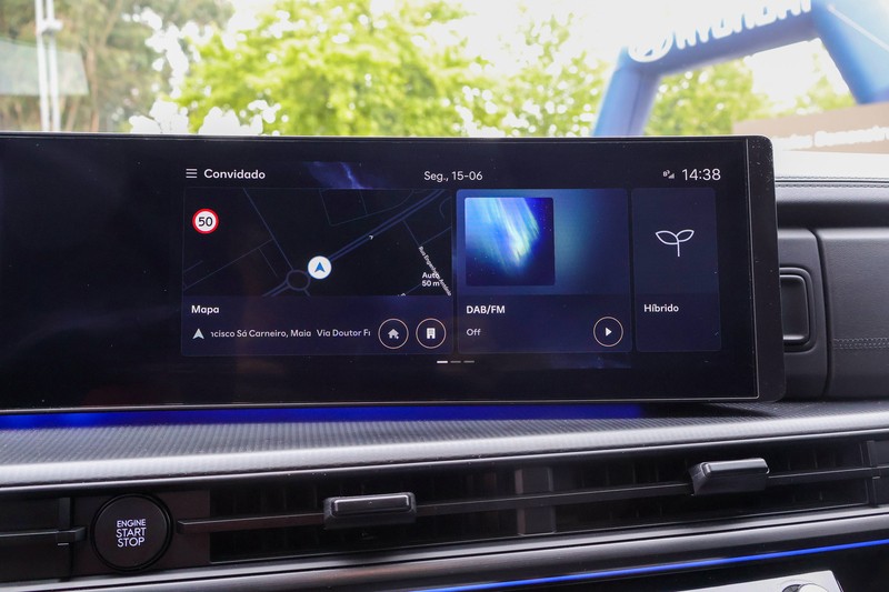 hyundai-santa-fe-2025-hibrido-a-gasolina-1598cc