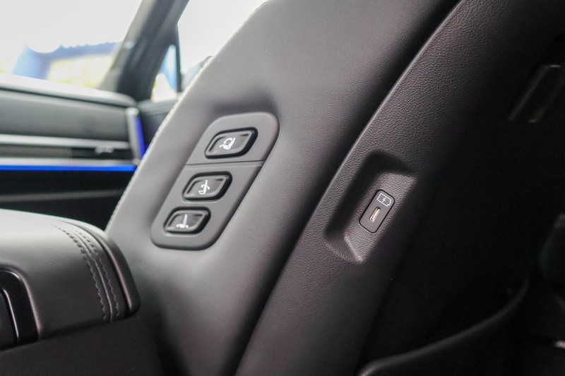 hyundai-santa-fe-2025-hibrido-a-gasolina-1598cc