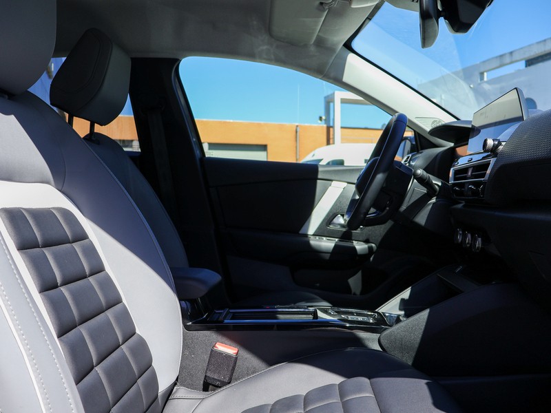 citroen-c4-2025-eletrico-0cc