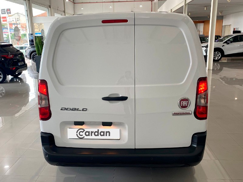 fiat-doblo-2025-diesel-1499cc