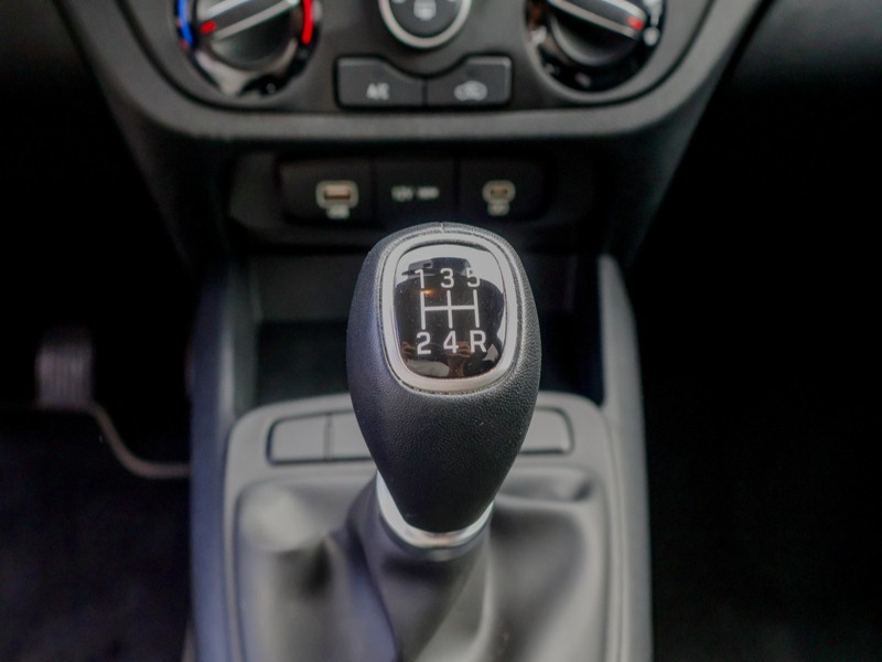 hyundai-i10-2025-gasolina-998cc