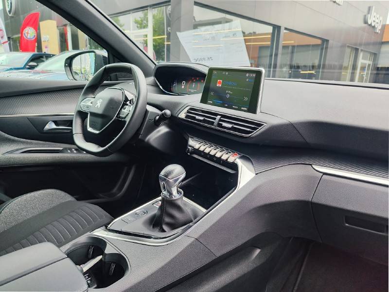 peugeot-3008-2024-gasolina-1199cc