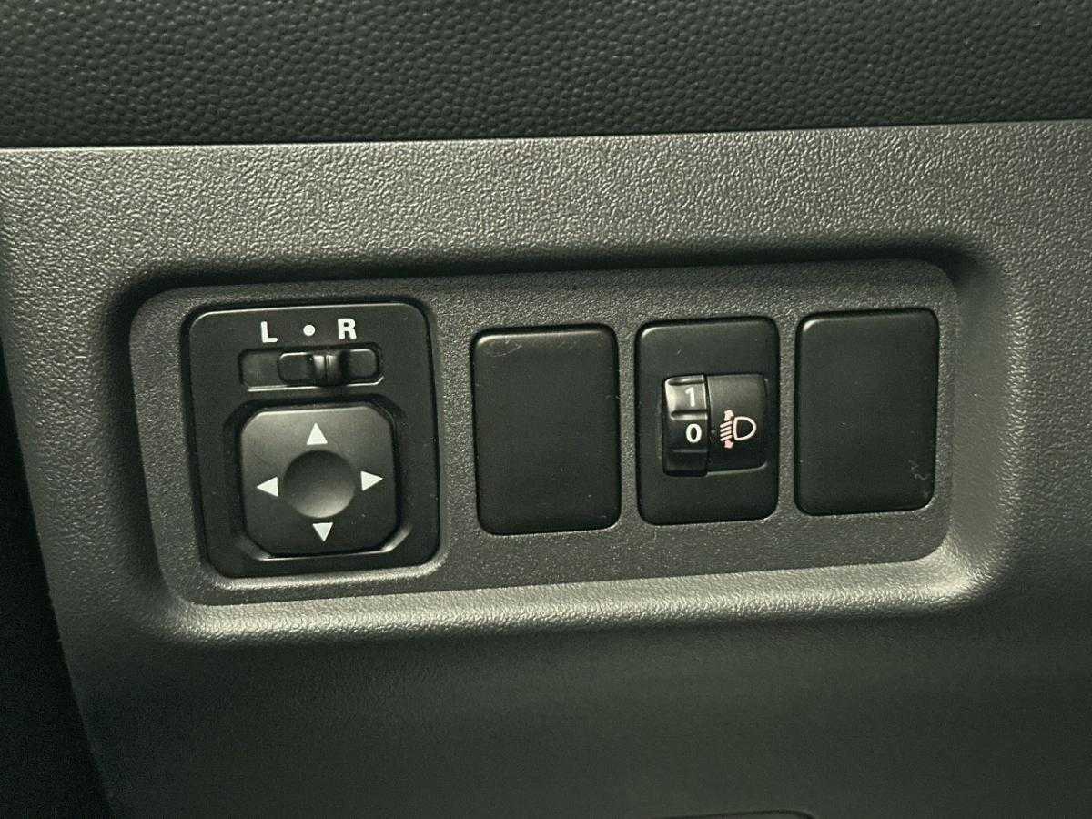 mitsubishi-space-star-2025-gasolina-1193cc