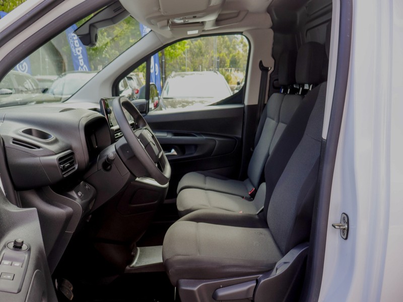 citroen-berlingo-2025-diesel-1499cc